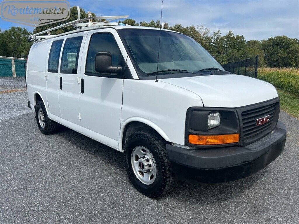 GMC Savana