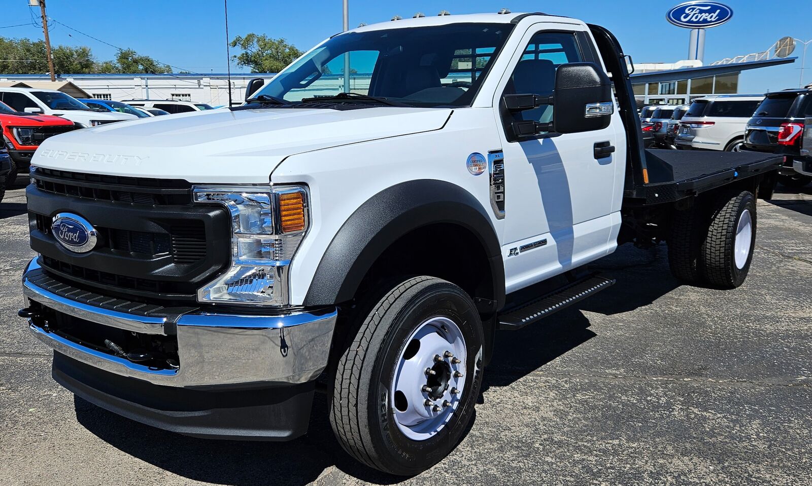 2022 FORD F-600