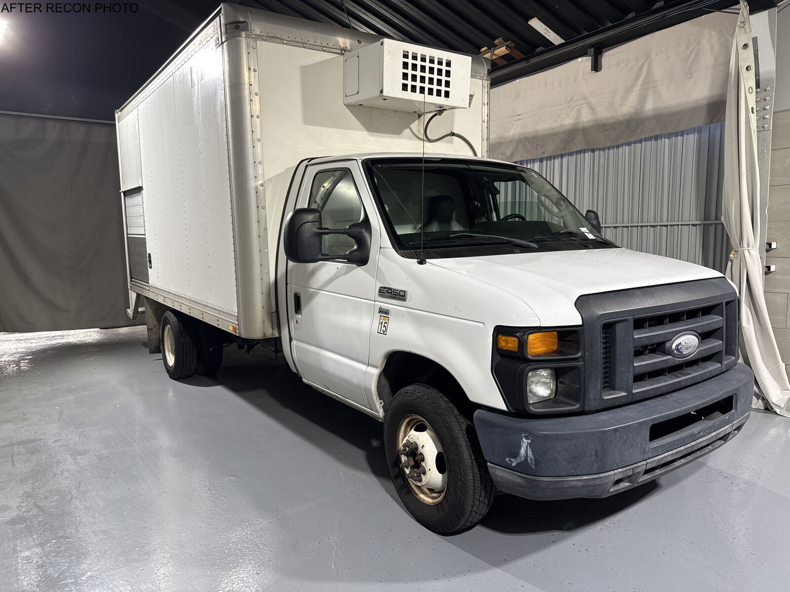 Ford E-450