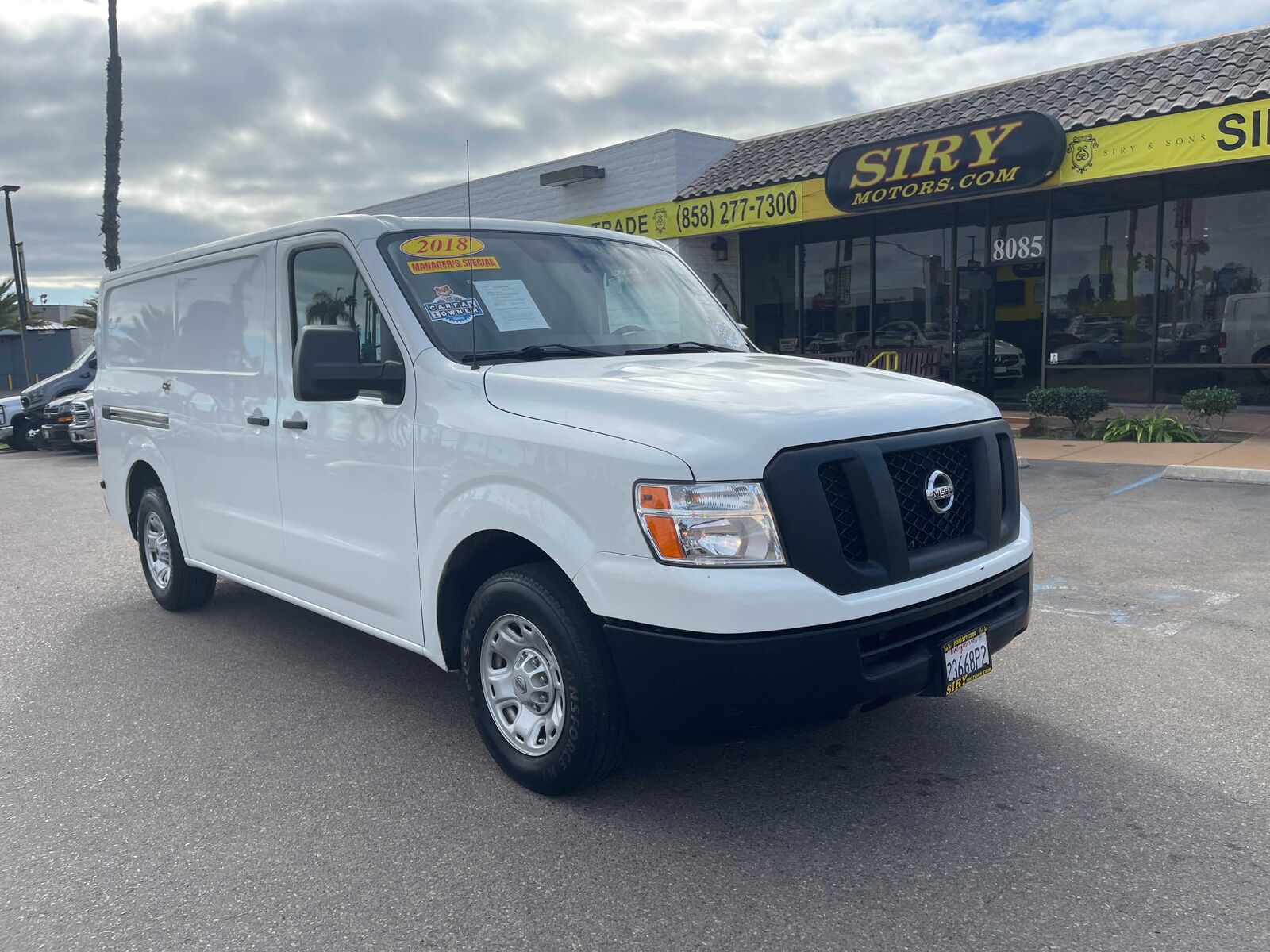 2018 NISSAN NV