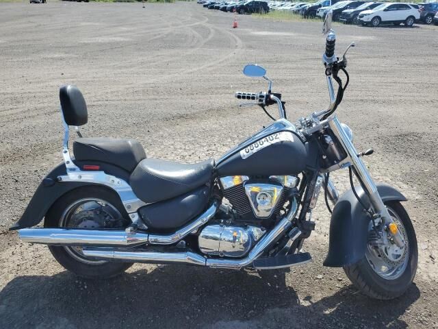 Suzuki VL1500K