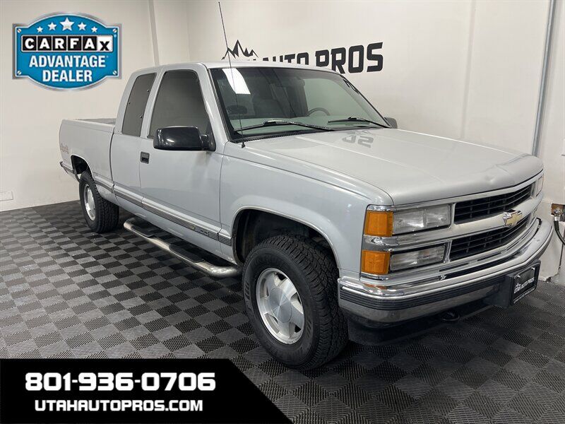 Chevrolet GMT-400