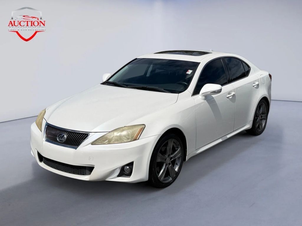 Lexus IS