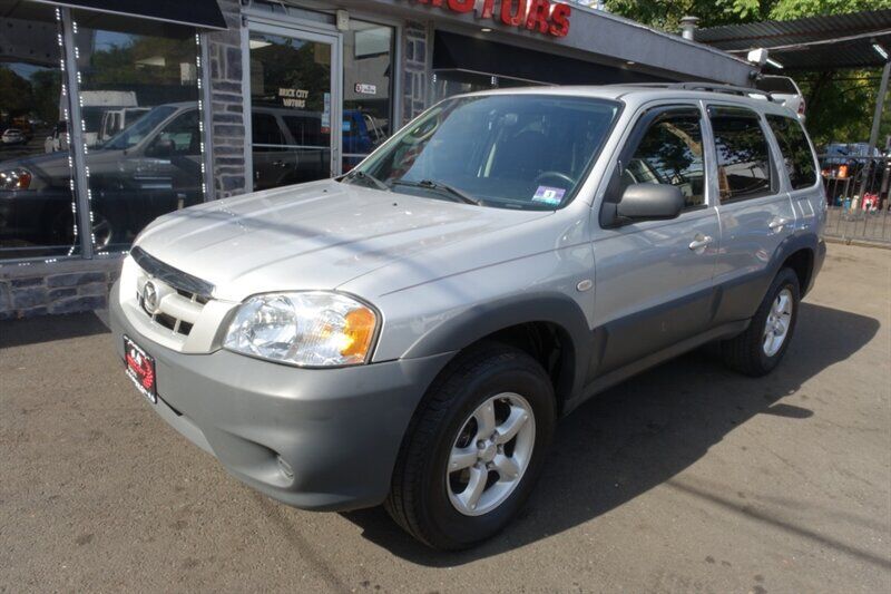 Mazda Tribute