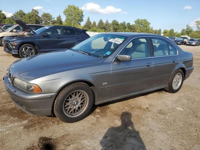 BMW 525i