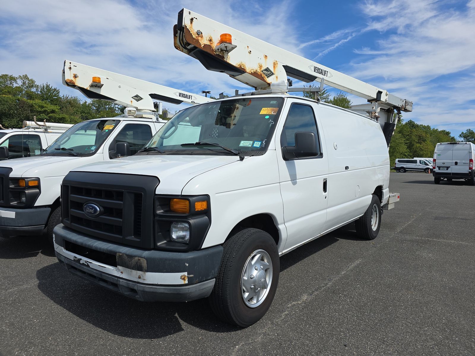Ford E-350