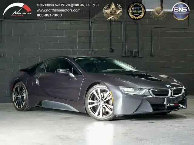 BMW i8