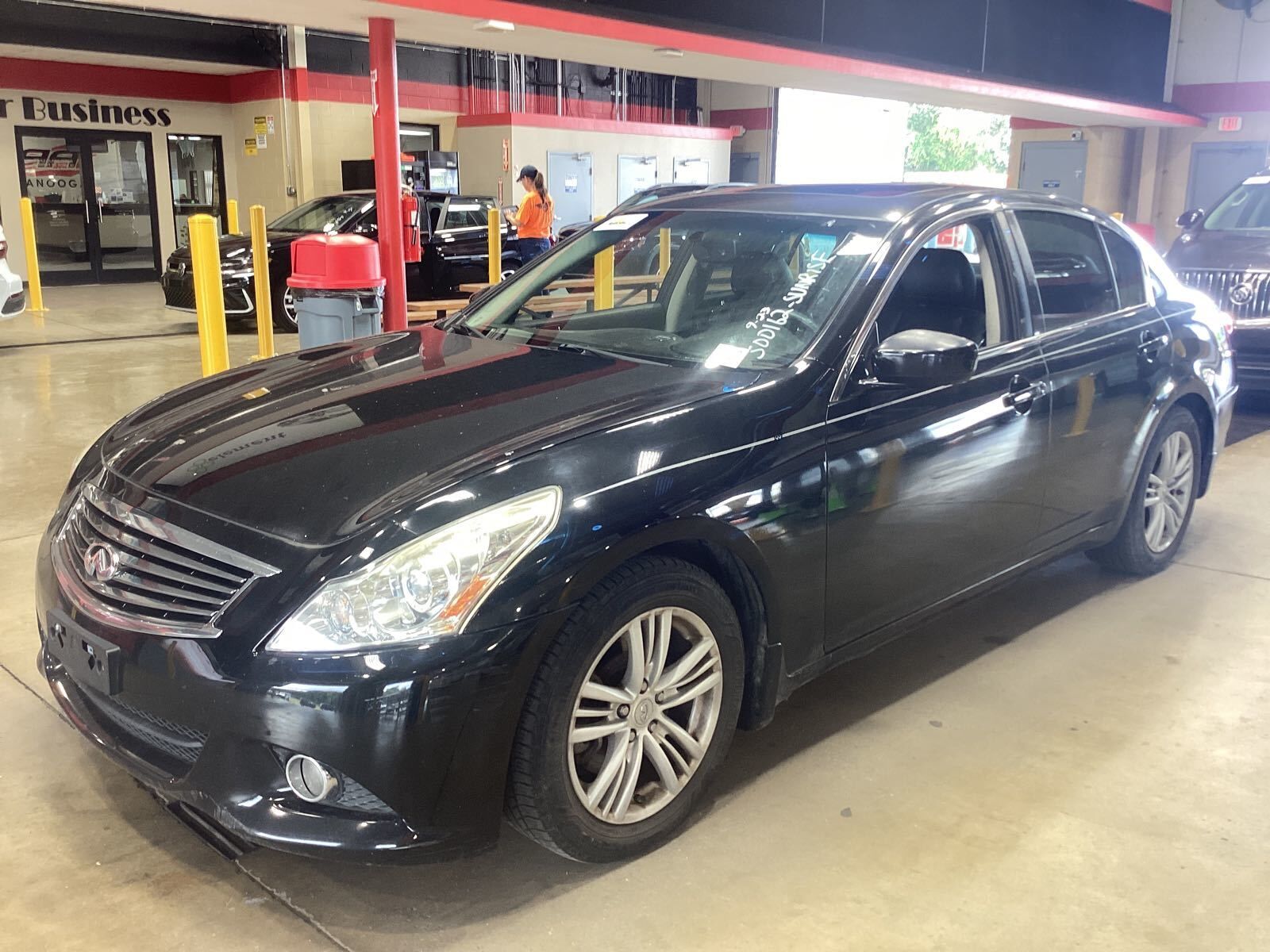 Infiniti G37