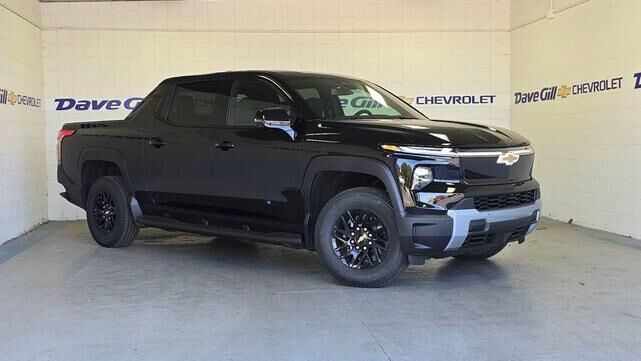 2026 CHEVROLET Silverado EV