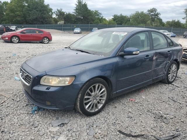 Volvo S40