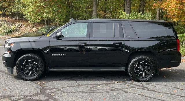 Chevrolet Suburban