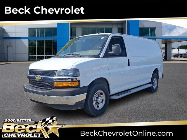 2023 CHEVROLET Express