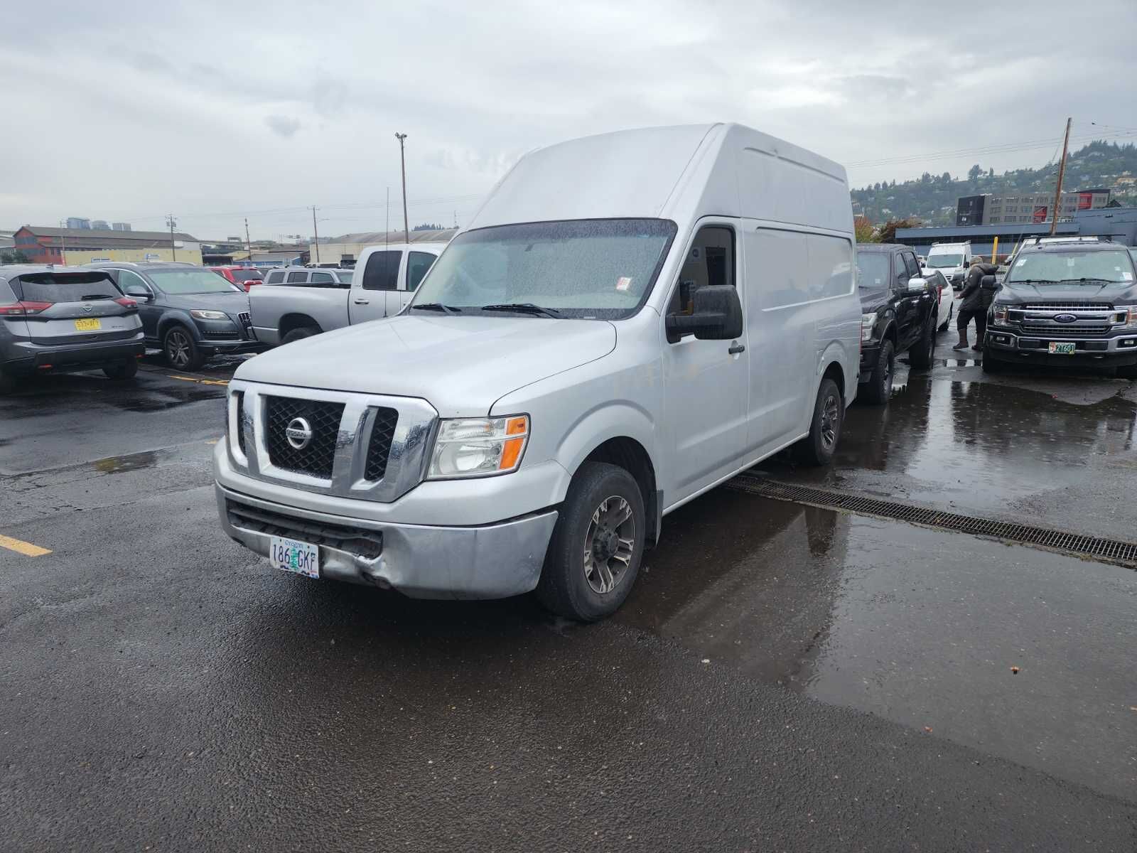 Nissan NV