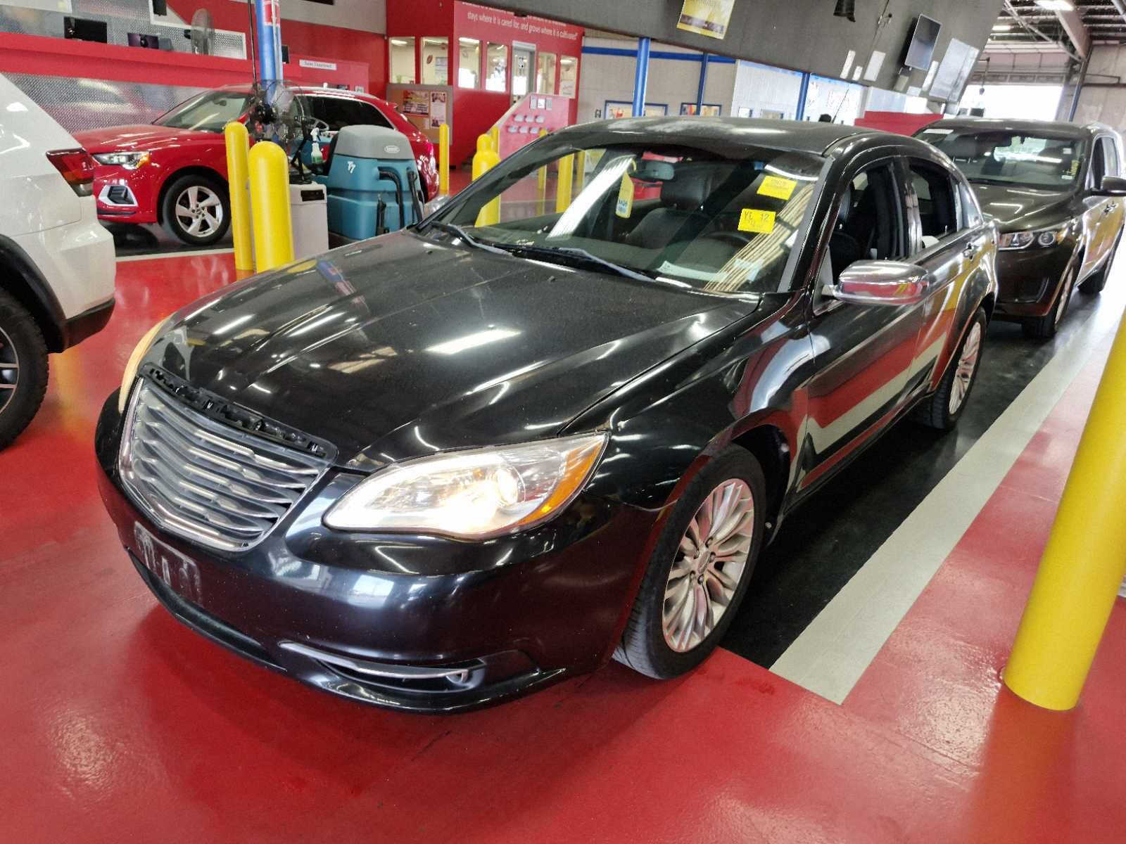 Chrysler 200