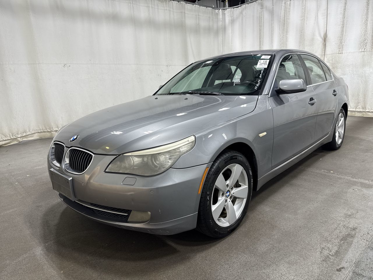 BMW 528xi