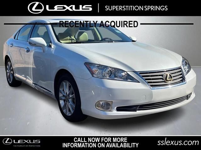 Lexus ES