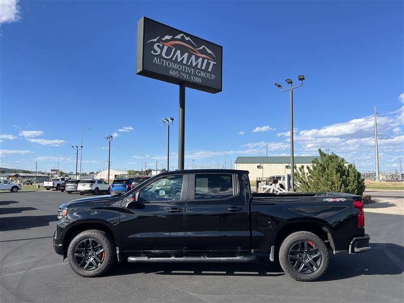 2024 CHEVROLET Silverado