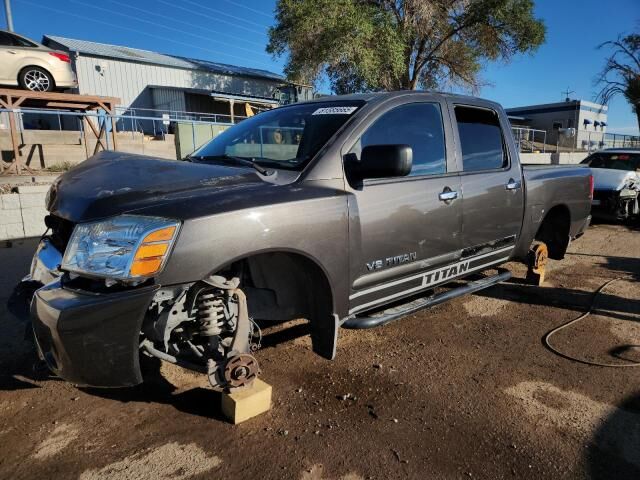 Nissan Titan
