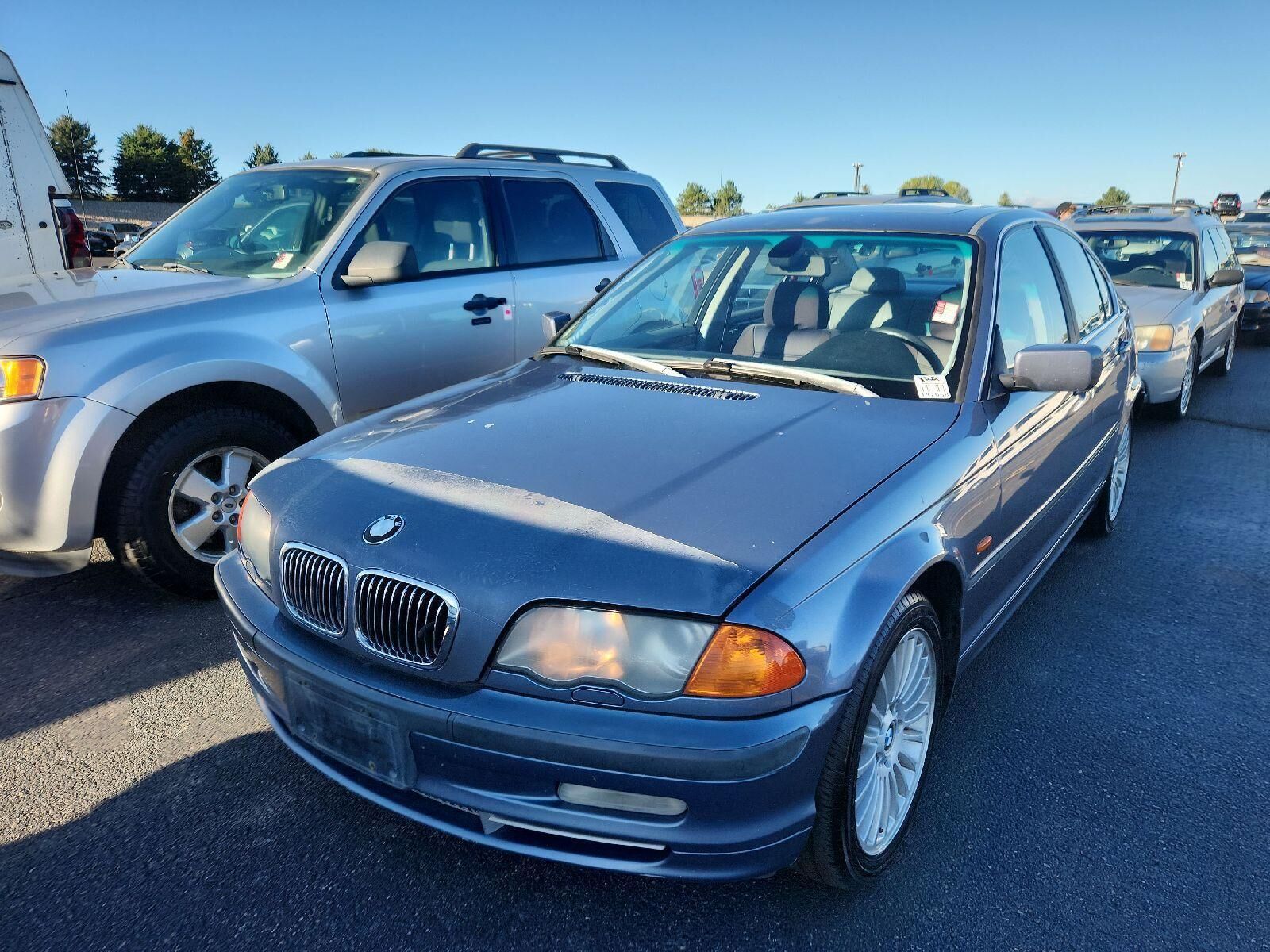 BMW 330i