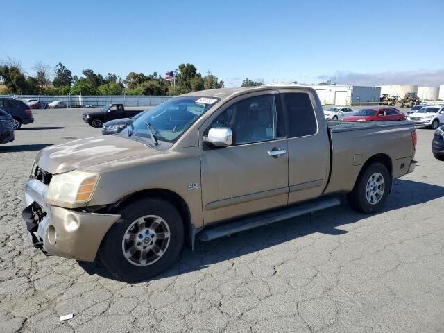 Nissan Titan