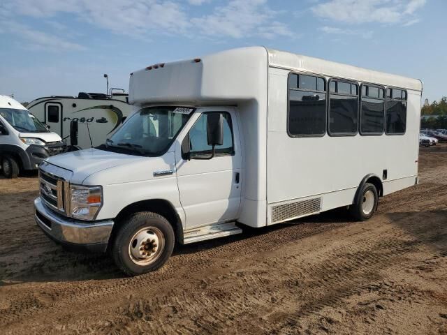 Ford E-450