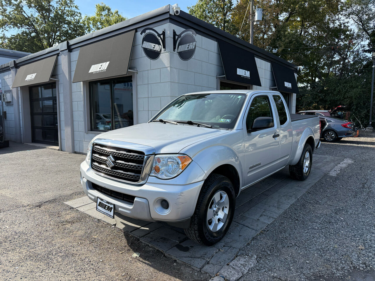 Suzuki Equator