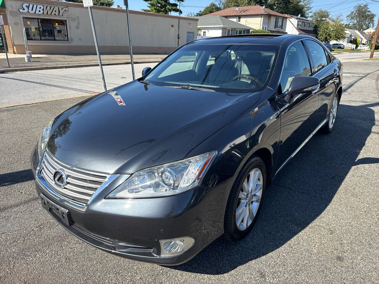 Lexus ES