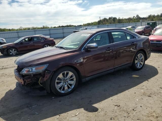 Ford Taurus