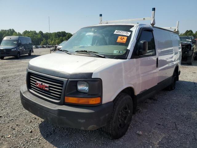 GMC Savana