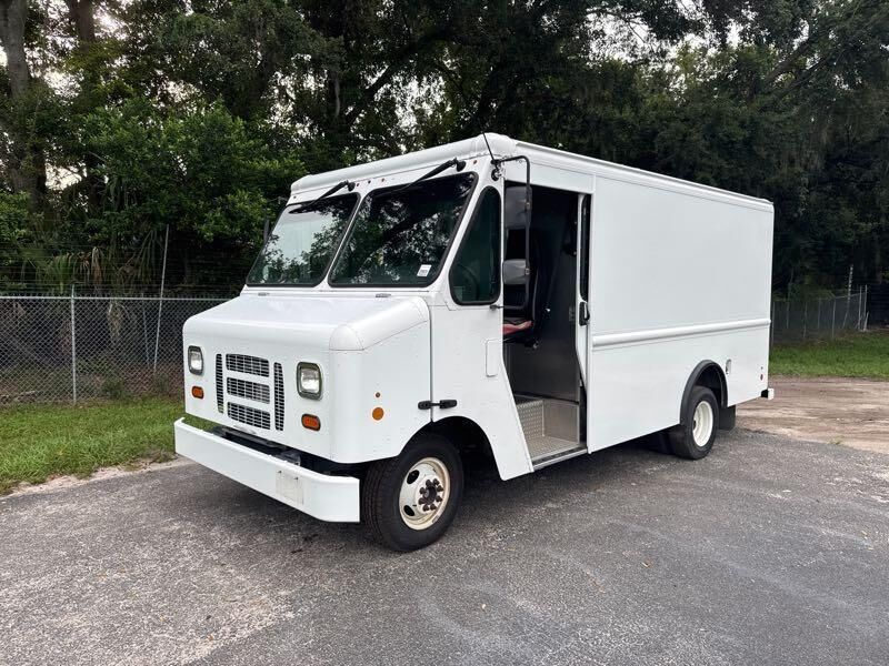 Ford E-350