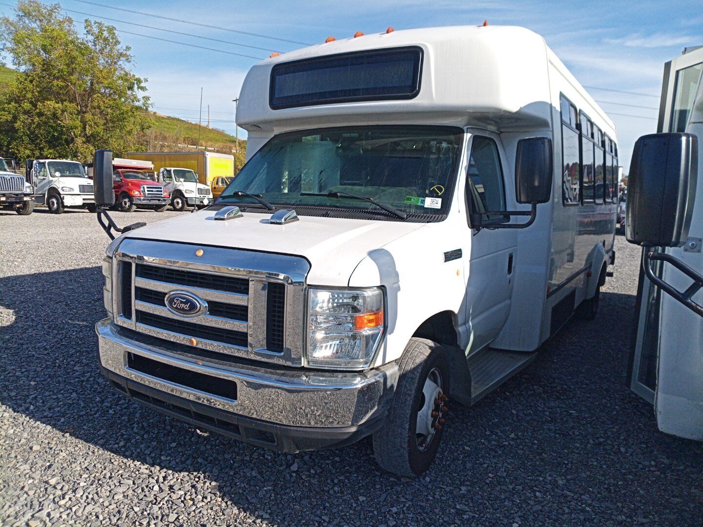 Ford E-450