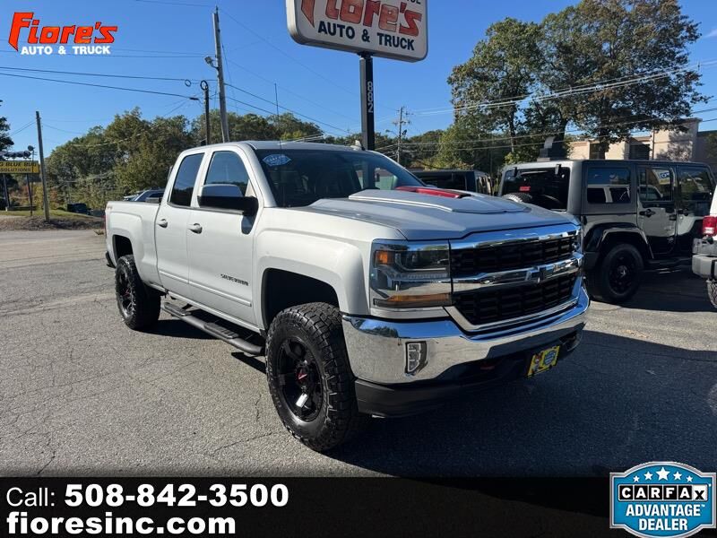 2017 CHEVROLET Silverado