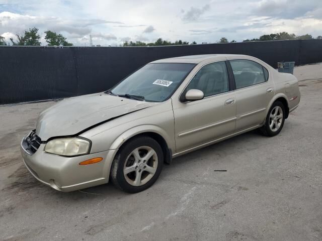 Nissan Maxima