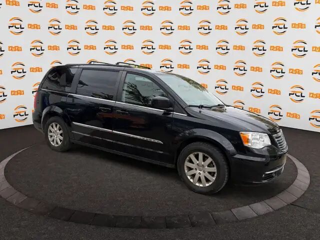 Chrysler Town and Country