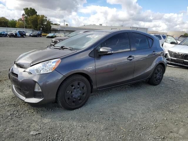 Toyota Prius C