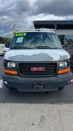 GMC Savana