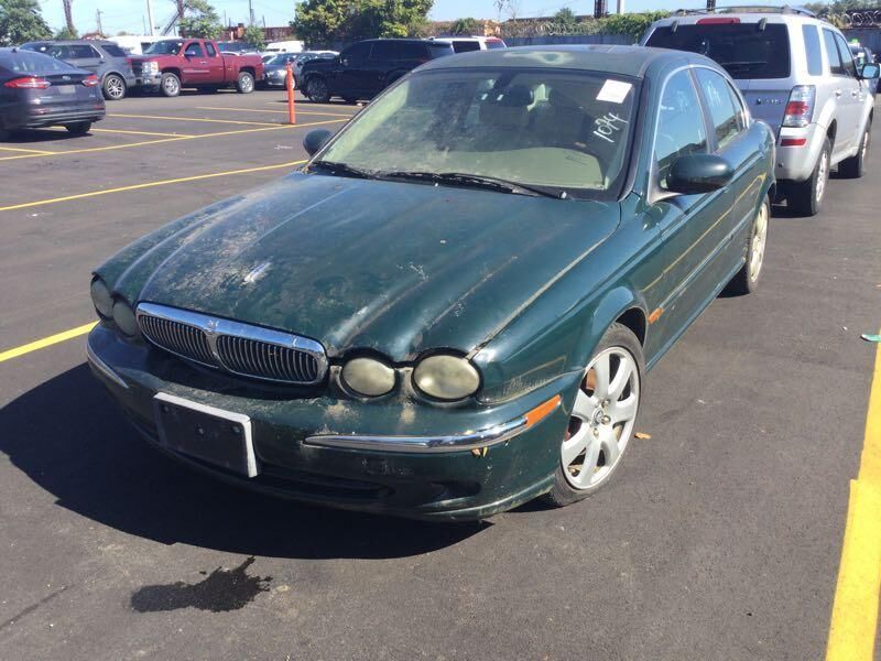 Jaguar X-Type