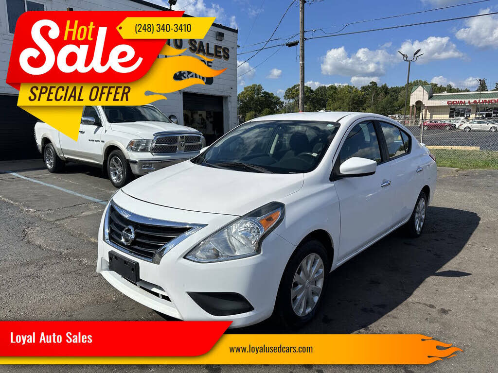 Nissan Versa