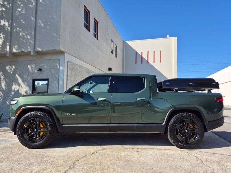2023 RIVIAN R1T