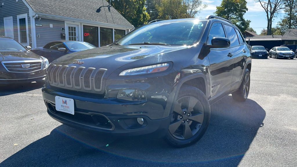 2017 JEEP Cherokee