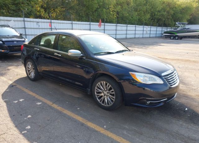 Chrysler 200
