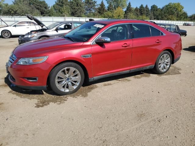 Ford Taurus