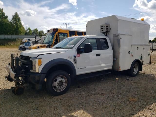 Ford F-550