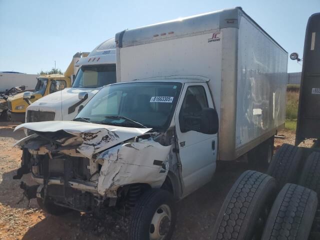 Ford E-350