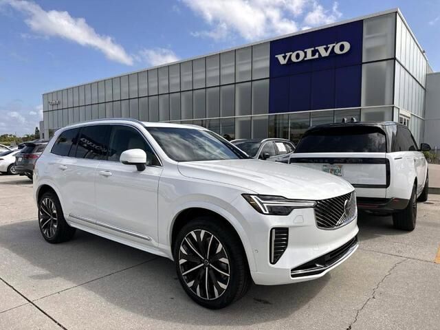 2026 VOLVO XC90
