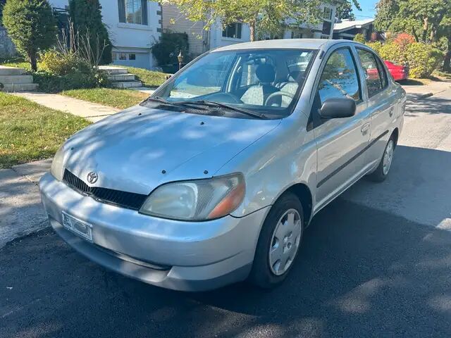 Toyota Echo