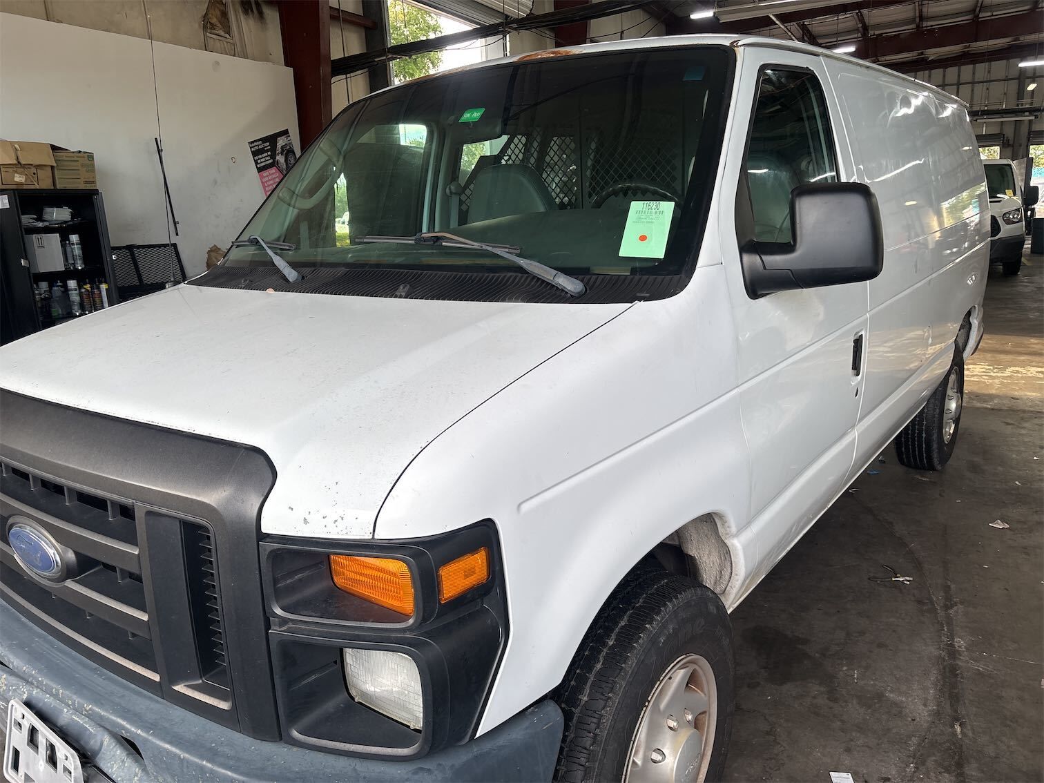 Ford E-250