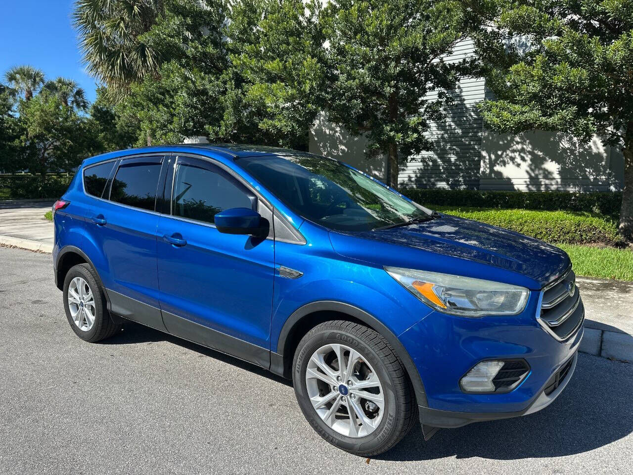 2017 FORD Escape