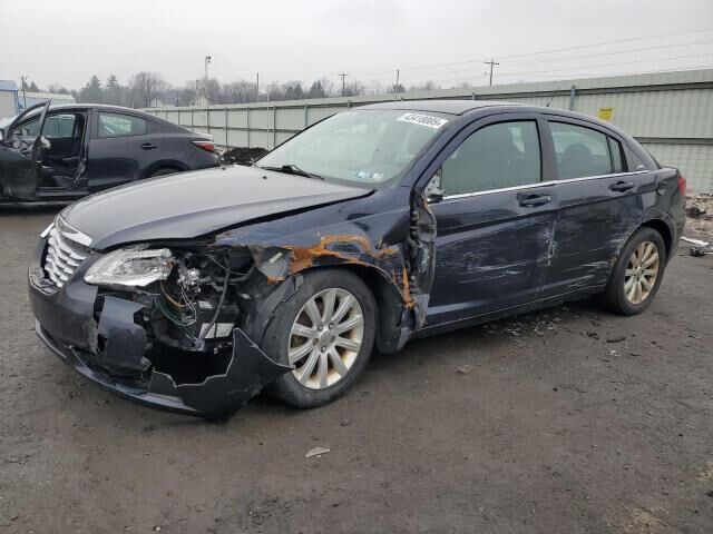 Chrysler 200