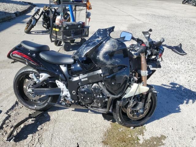 Suzuki GSX1300RL